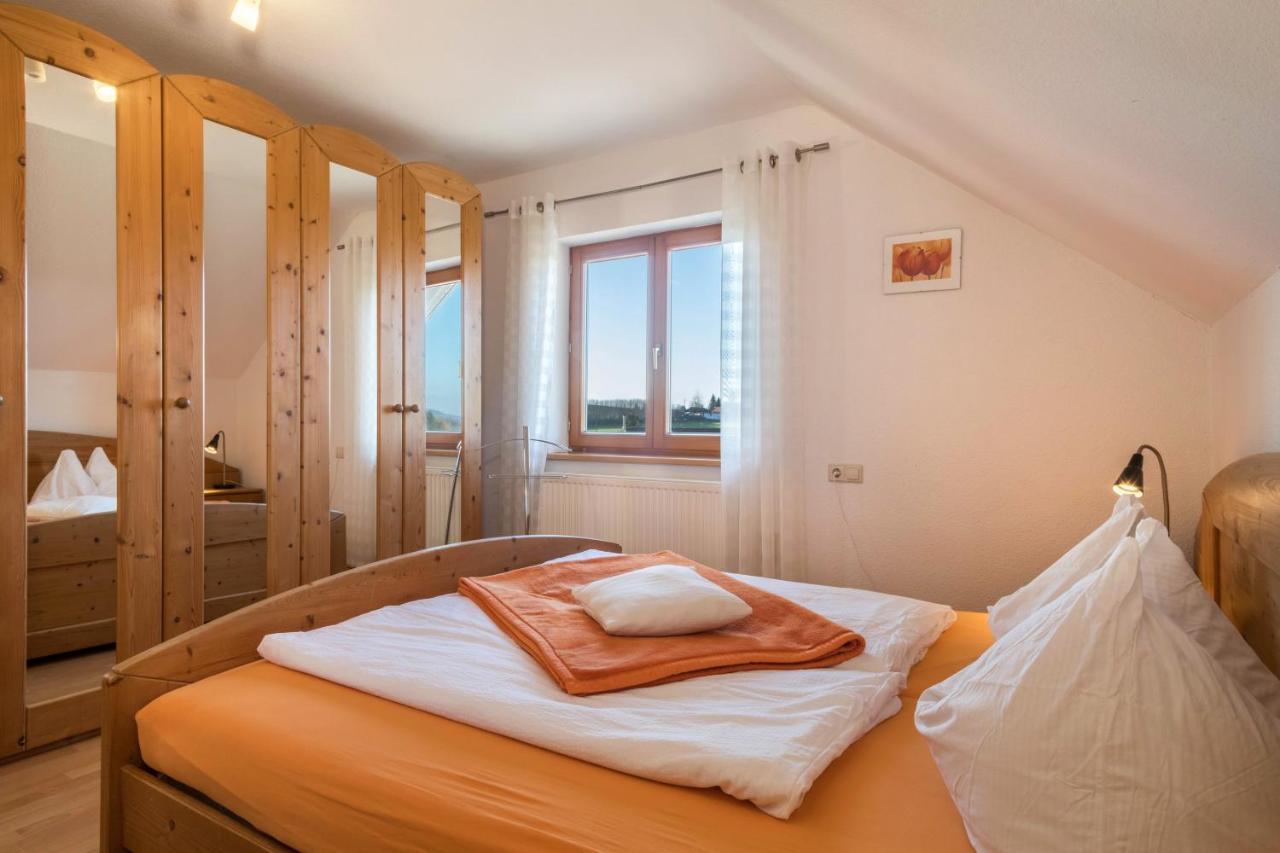 Ferienhof Sauter Friedrichshafen Neukirch  Exteriör bild